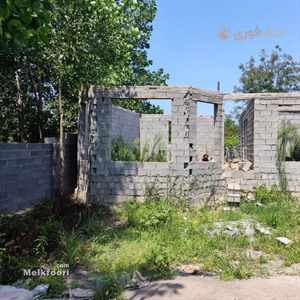 ویلا نیمه ساخت به مساحت 250 متر و بنا 100 متر در روستای نوده لشت نشا به فروش می رسد. این ویلا دارای پروانه 100 متری و با مدارک معتبر آگهی شده است