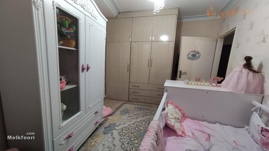 فروش آپارتمان  10 تا 20 سال ساخت در گیلان خیابان فلسطین 2 خواب متراژ بنا 70 متر قیمت 2 میلیارد تومان